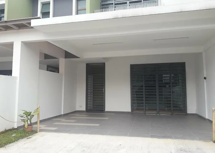 Tampoi Homestay